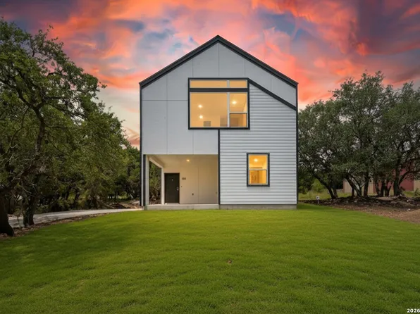 165 Slocum Drive, Canyon Lake, TX 78133