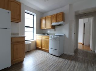 154 Grand St APT 17, Brooklyn, NY 11249