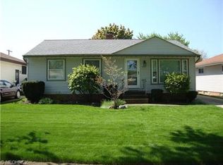 19215 Parkmount Ave, Cleveland, OH 44135