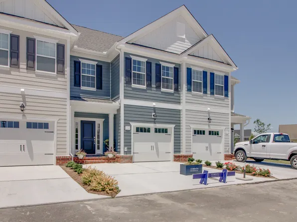 4951 Apricot Way, Chesapeake, VA 23321