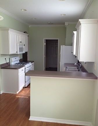 2nd image of 3177 Bellflower Way