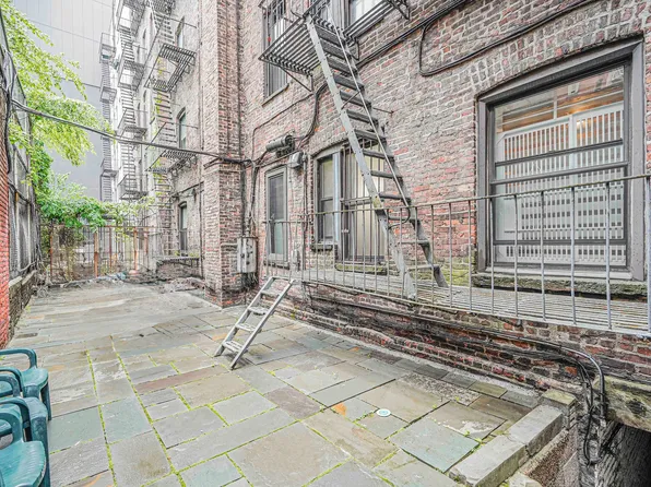 237 Eldridge Street 3-4 image 33 of 34