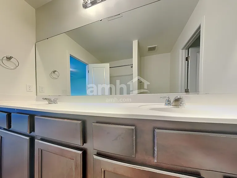 167 Orion Way — Photo 9