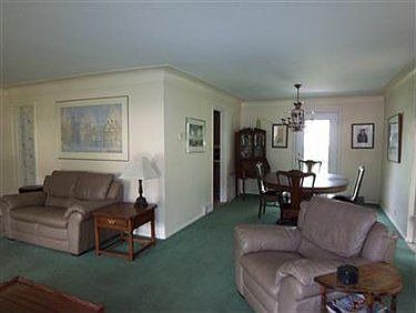 4th image of 23213 Greenlawn Ave