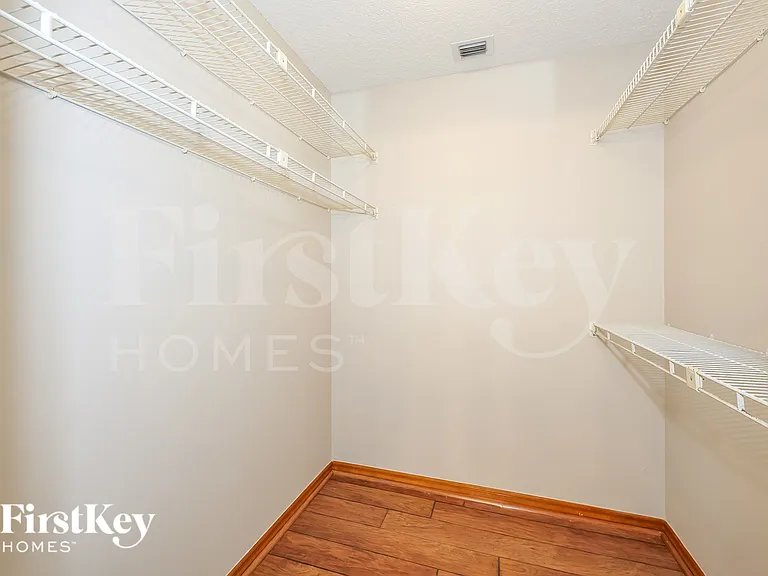 878 Daffodil Dr — Photo 13