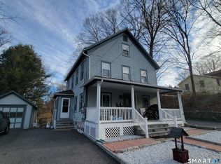 32 Milwaukee Ave, Bethel, CT 06801