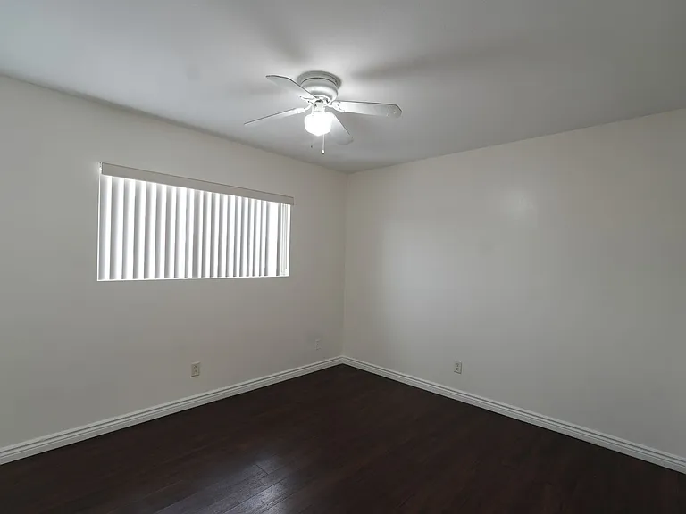 8101 Stewart & Gray Rd — Photo 10