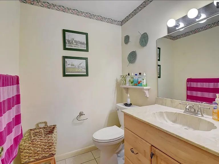 Half bath - Downstairs