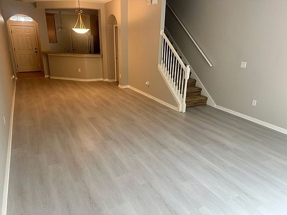 5th image of 14215 Waterville Cir