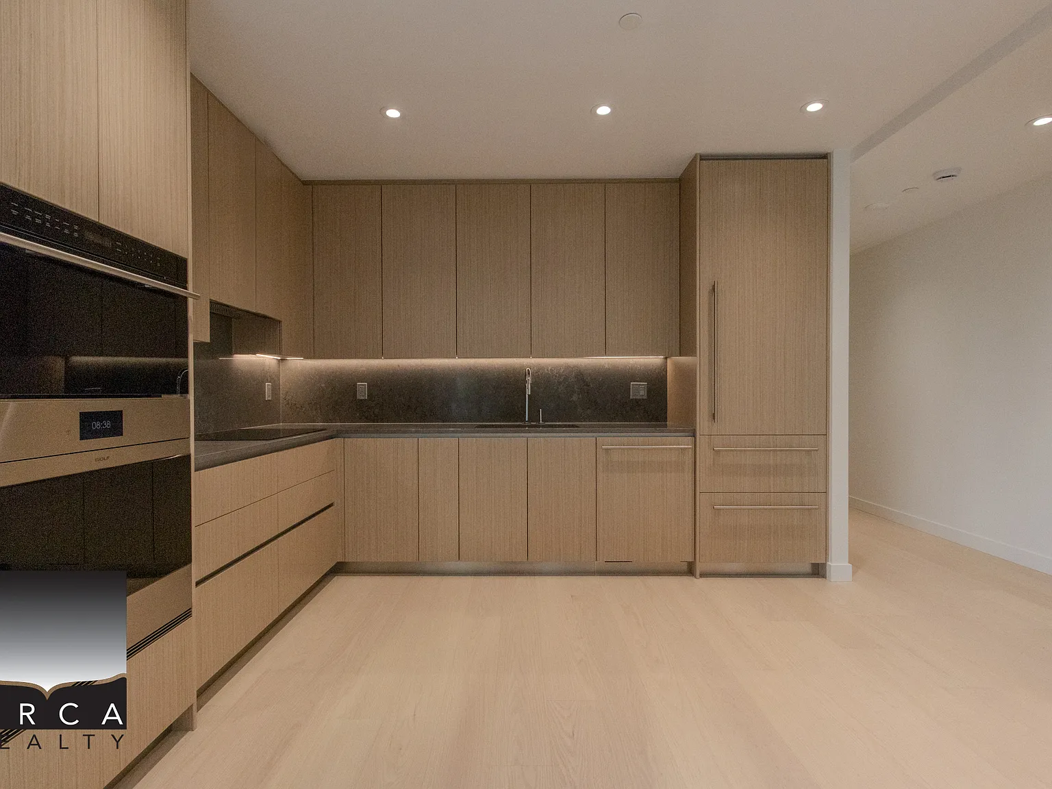 102 Harbour Way, North Vancouver — Photo 1