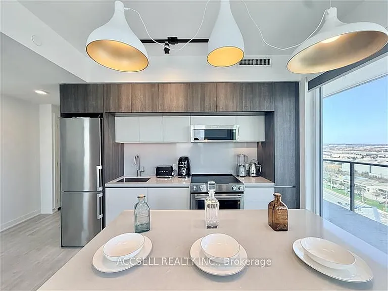185 Millway Ave #W1703 — Photo 4