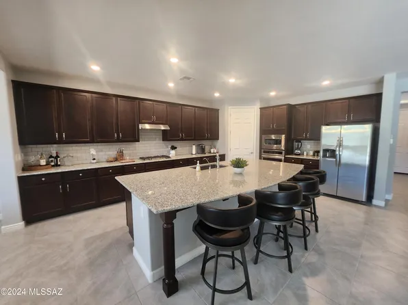 9395 W Lone Cougar Way, Marana, AZ 85653