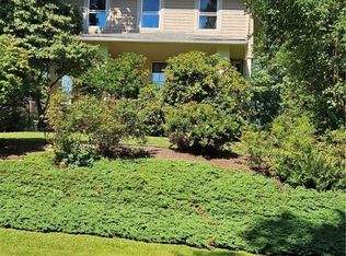 2877 Graham Blvd, Pittsburgh, PA 15235
