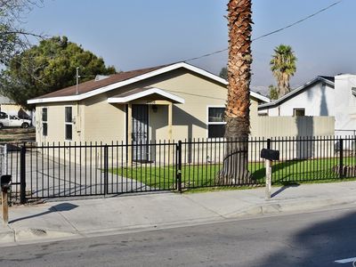25808 E 9th St, San Bernardino, CA, 92410