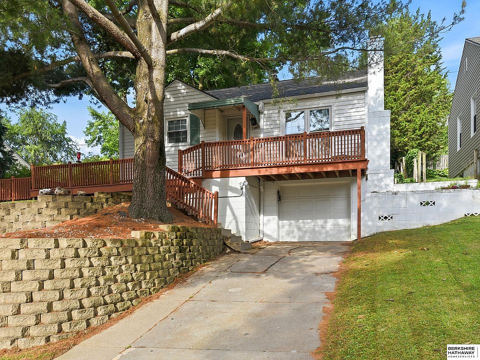 1st image of 1344 S 52nd Ave