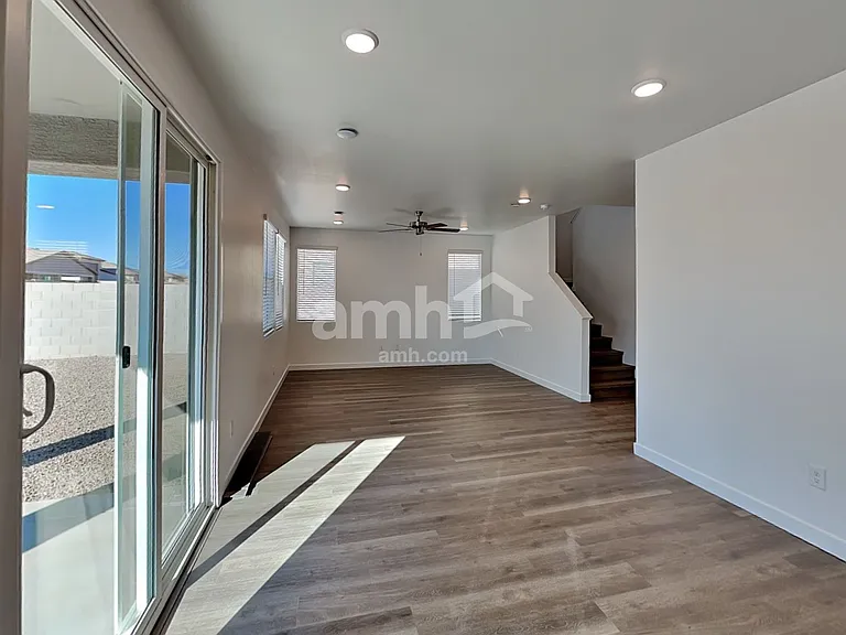 18458 W El Cortez Pl — Photo 7