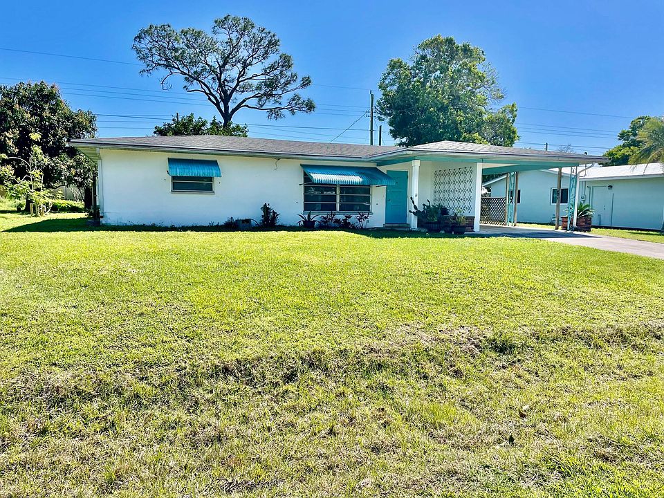 1st image of 325 Shady Lane