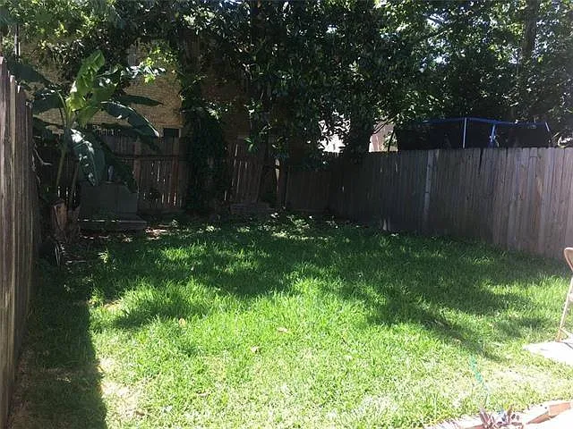 2520 Caswell Ln — Photo 12