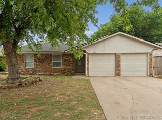 967 Heritage Mansion, Yukon, OK 73099