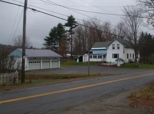 38 Purple Heart Hwy, Brooks, ME 04921