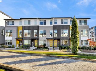 17238 SW Goldcrest Ln, Beaverton, OR 97007