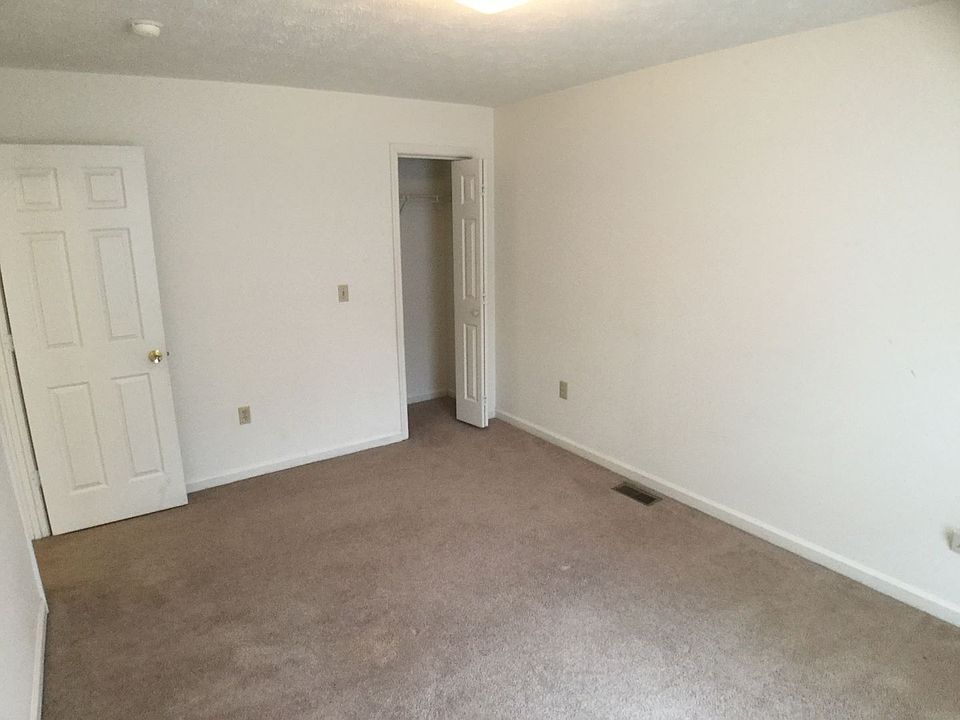 1st image of 570 Kamran Dr