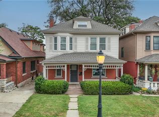 3009 Oak St, Kansas City, MO 64108