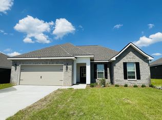 4636 Jayhawk Dr, Crestview, FL 32539