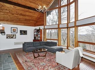 3 Downey Ln, Cold Spring, NY 10516