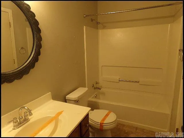 1801 Mesquite Cir — Photo 12