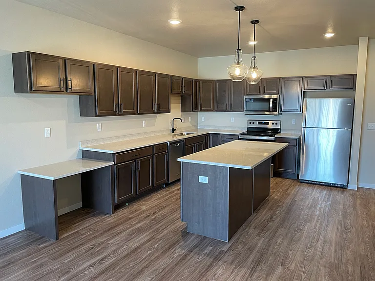 Augusta 3704 Apartments Kitchen