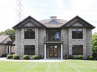 100 Milmay Ave, Hauppauge, NY 11788