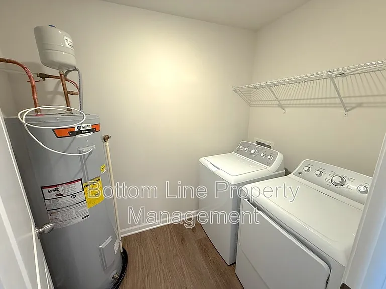 15708 Country House St — Photo 12