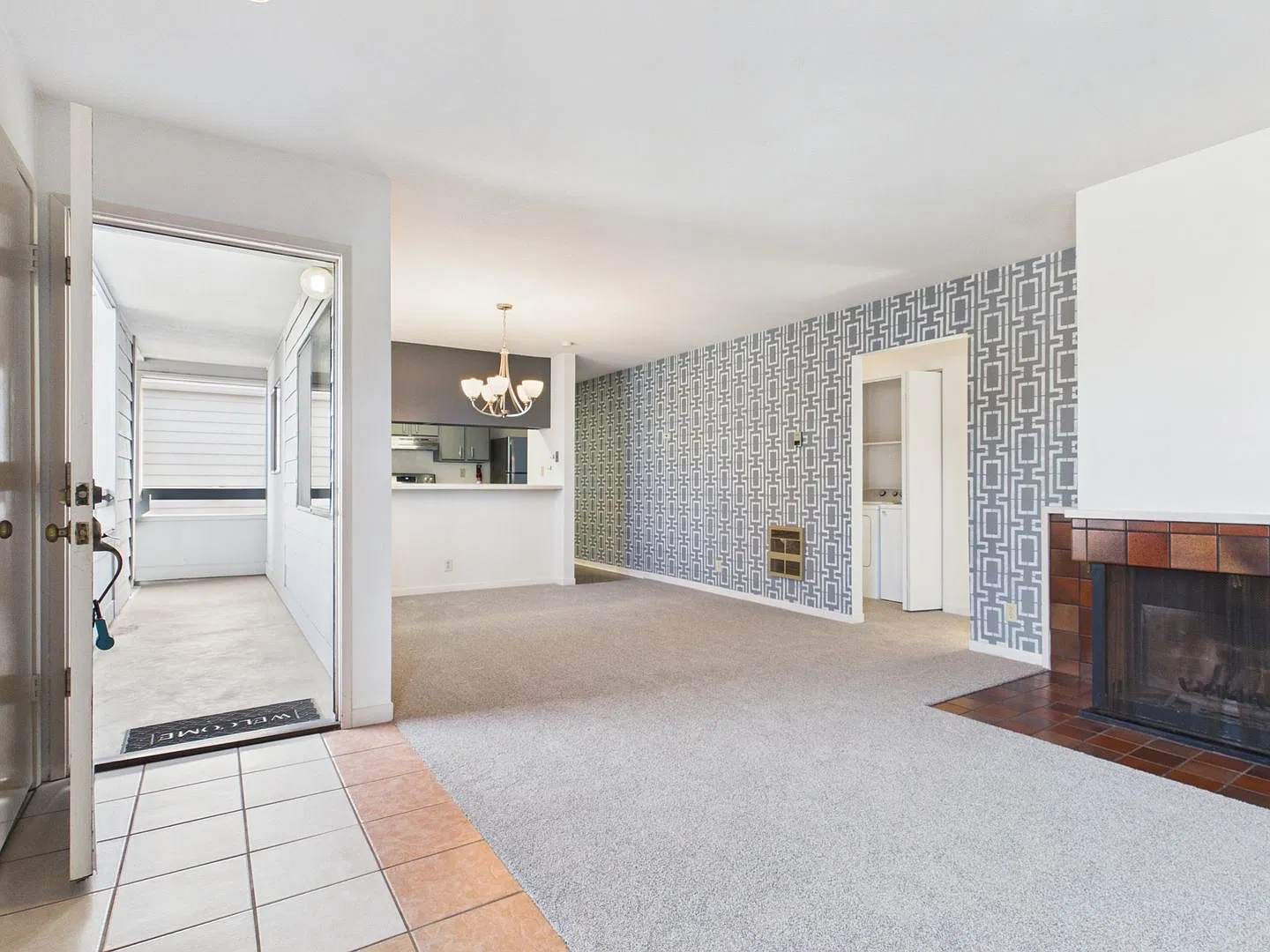 Marina Peninsula Point Condo 2 Bed 2 Bath now available for rent — Photo 4