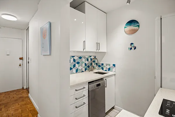 Kitchen, photo 2