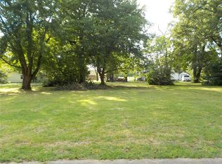 206 N Whitaker St, Pryor, OK 74361
