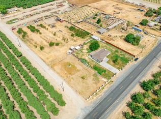 7470 14th Ave, Hanford, CA 93230