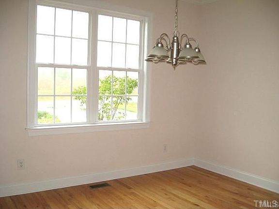 Dining room with harfwood floors