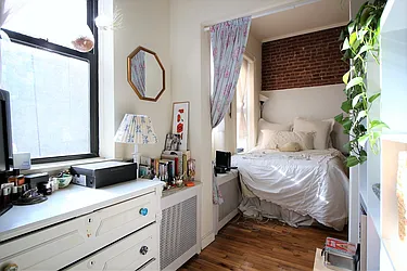 Rented by City Connections Realty