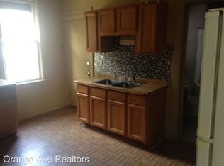 2902 N Richards St, Milwaukee, WI 53212