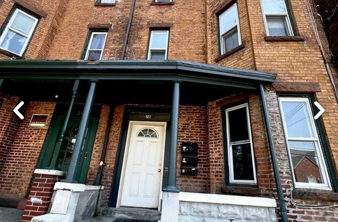 Building Photo - 28 Monument St #3