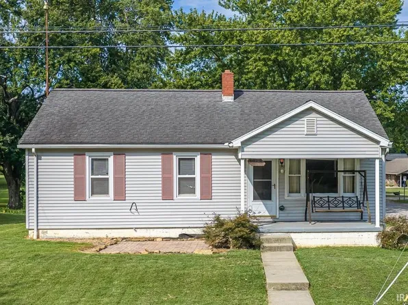 402 S Walnut St, Huntingburg, IN 47542