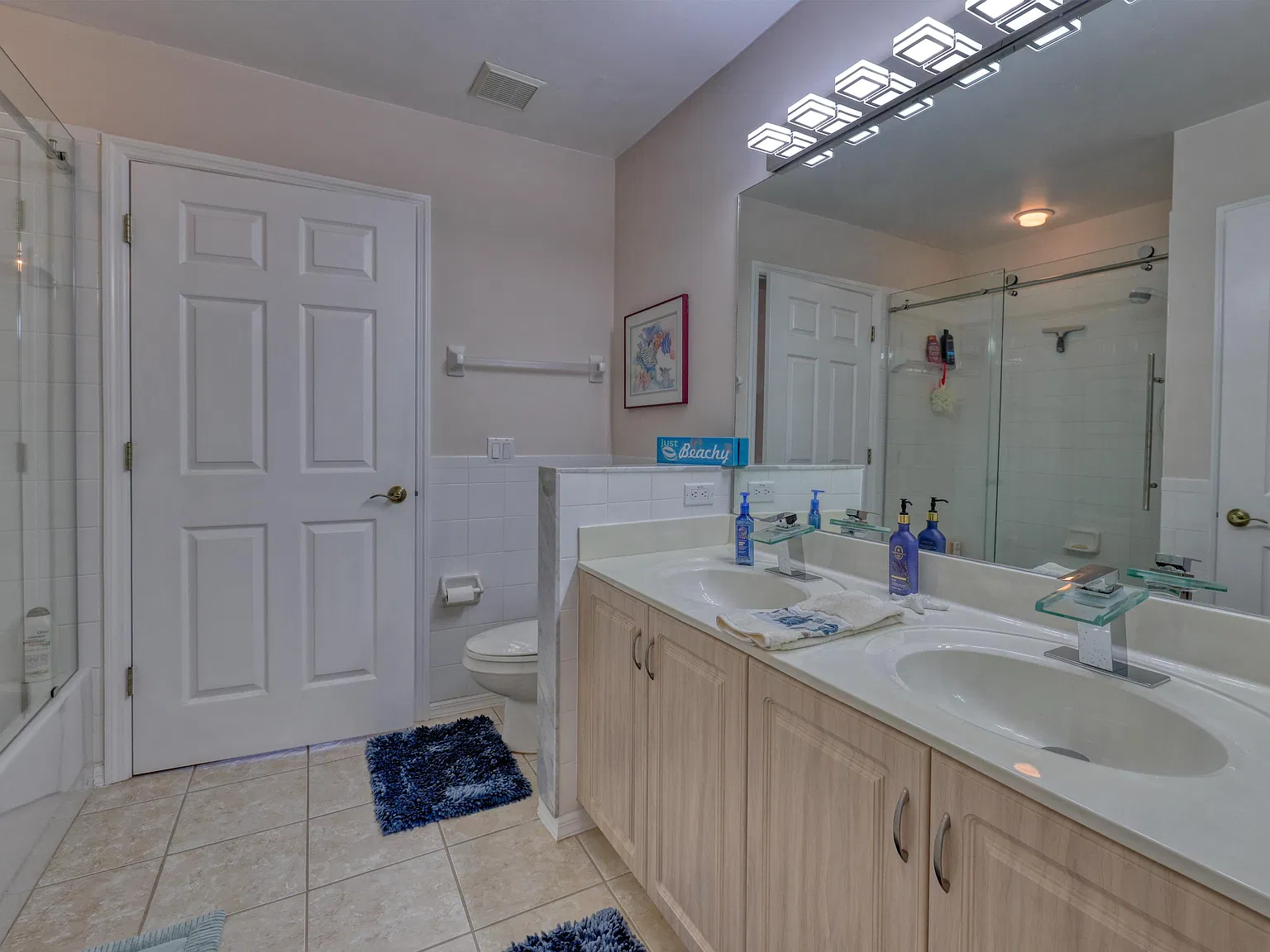 14561 Glen Cove Dr — Photo 2