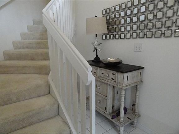 3rd image of 5374 Venetia Ct APT D