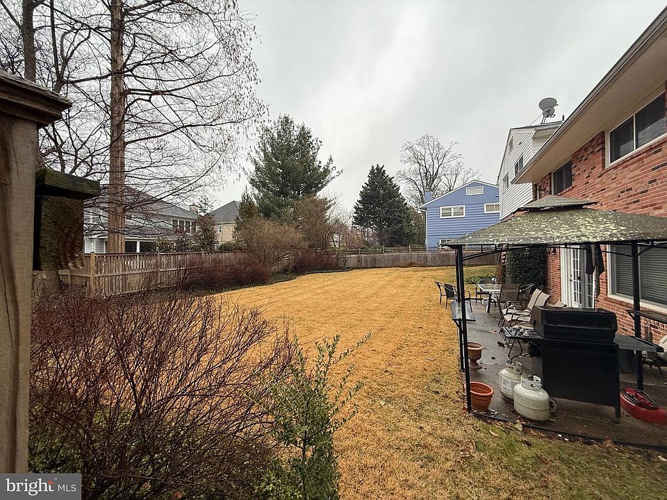 2nd image of 7609 Granada Dr