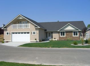 2126 Candleridge Dr, Twin Falls, ID 83301