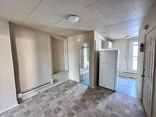 25 S 8th St, 25 S 8th St APT A, Lebanon, PA 17042