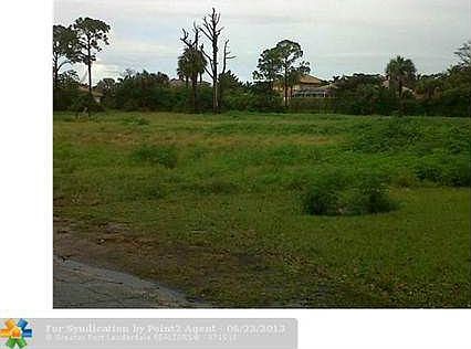 2nd image of 6463 NW 71st Ter