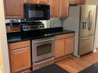 9460 Nature View Ln, Ypsilanti, MI 48197