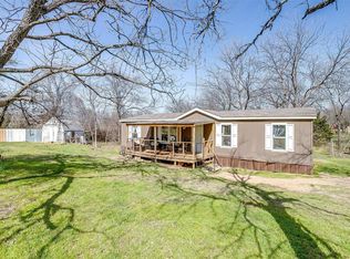 318 Lelon Ct, Springtown, TX 76082